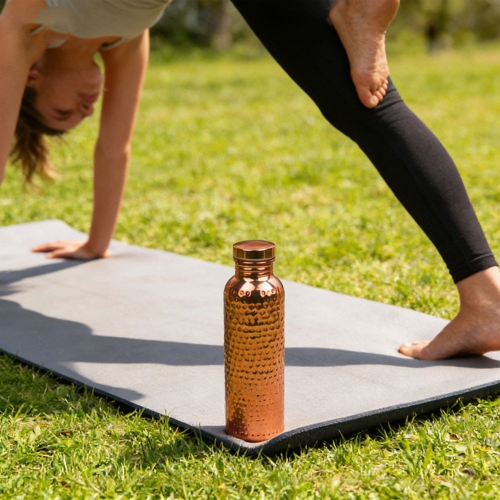 Handmade Hammered Copper Water Bottle, 800ml Ayurvedic Yoga Water Jug, Polished Copper Bottle, Antique Bronze